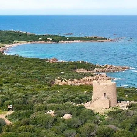 With Shared Pool, Aglientu Vignola Mare