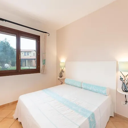 With Shared Pool Aglientu * Vignola Mare