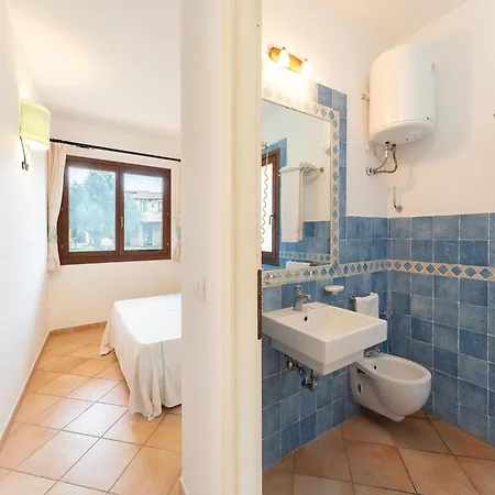 With Shared Pool Aglientu Ferienhaus *