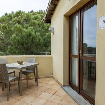 With Shared Pool, Aglientu