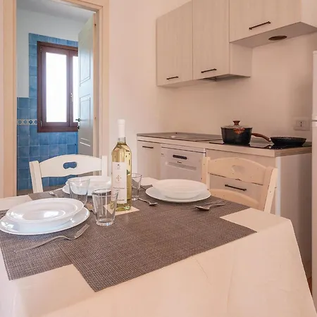 With Shared Pool, Aglientu * Vignola Mare