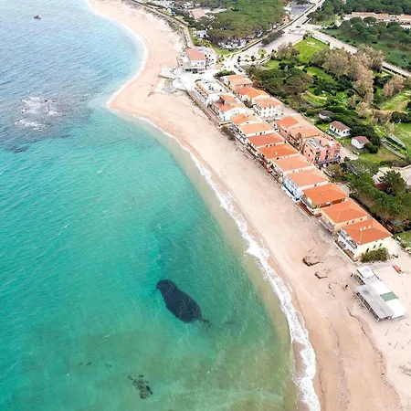 Vakantiehuis With Shared Pool, Aglientu